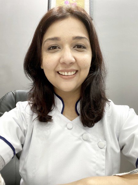 Dr Nitika Dev